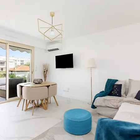 Balivia Furnished Flat 앙티브