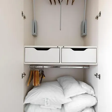 Balivia Furnished Flat 아파트 앙티브